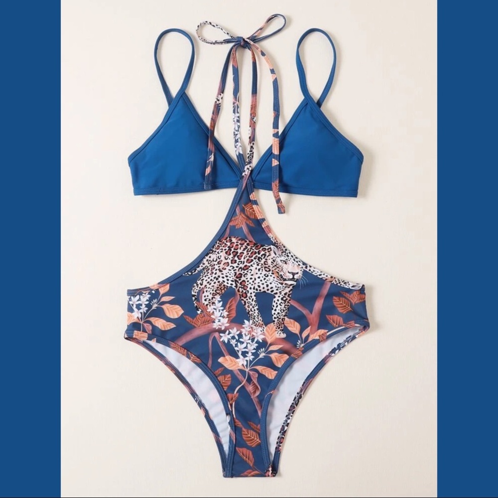 SOLD//Swimsuit👙
